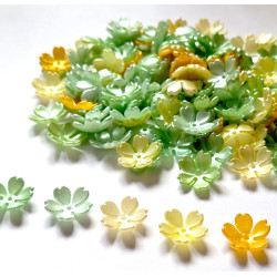 BeadingStation® 100Pcs Green Mix Pearl Shine Cherry Blossom Acrylic Flower Beads 15mm