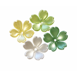 BeadingStation® 100Pcs Green Mix Pearl Shine Cherry Blossom Acrylic Flower Beads 15mm